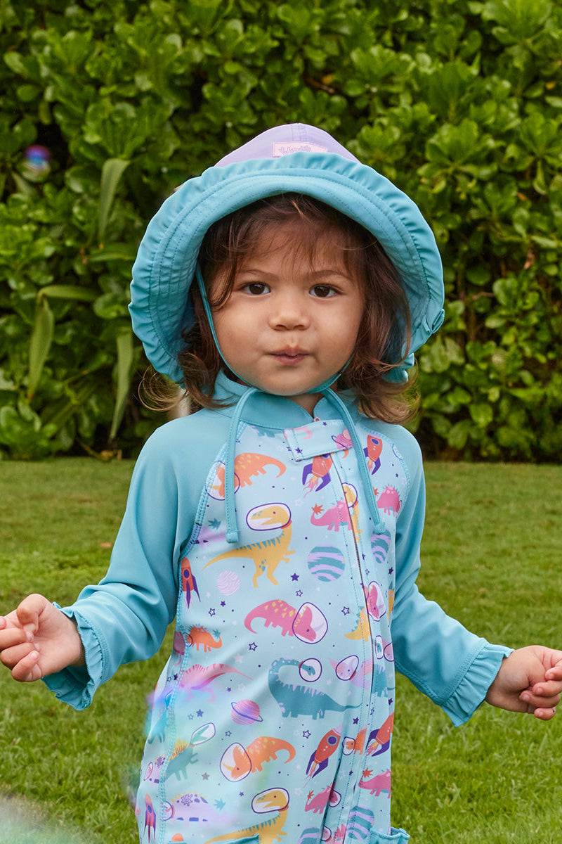 baby girl in reversible sun hat|daybreak-lakeshore
