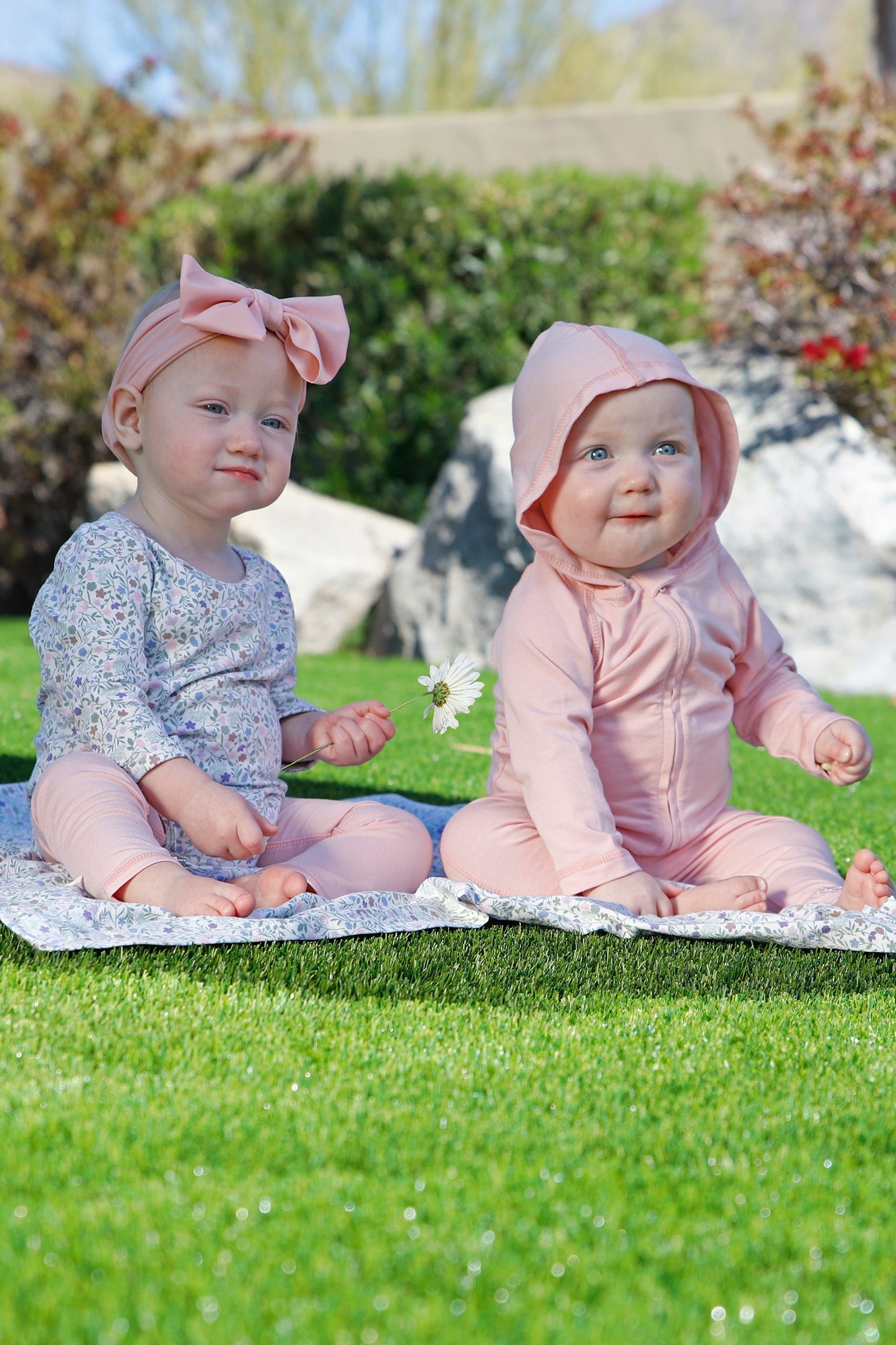 babies playing on my first sun blanket|sonora-meadows