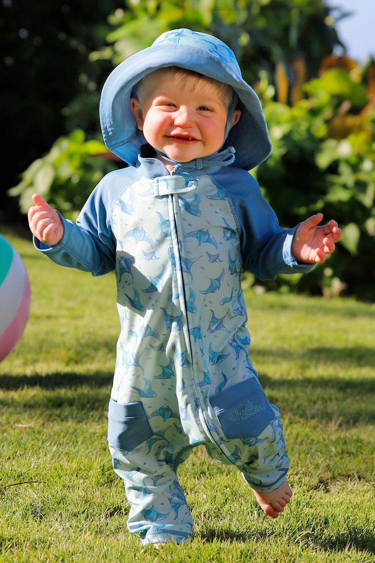 baby running in sun & swim suit in ray frenzy|ray-frenzy