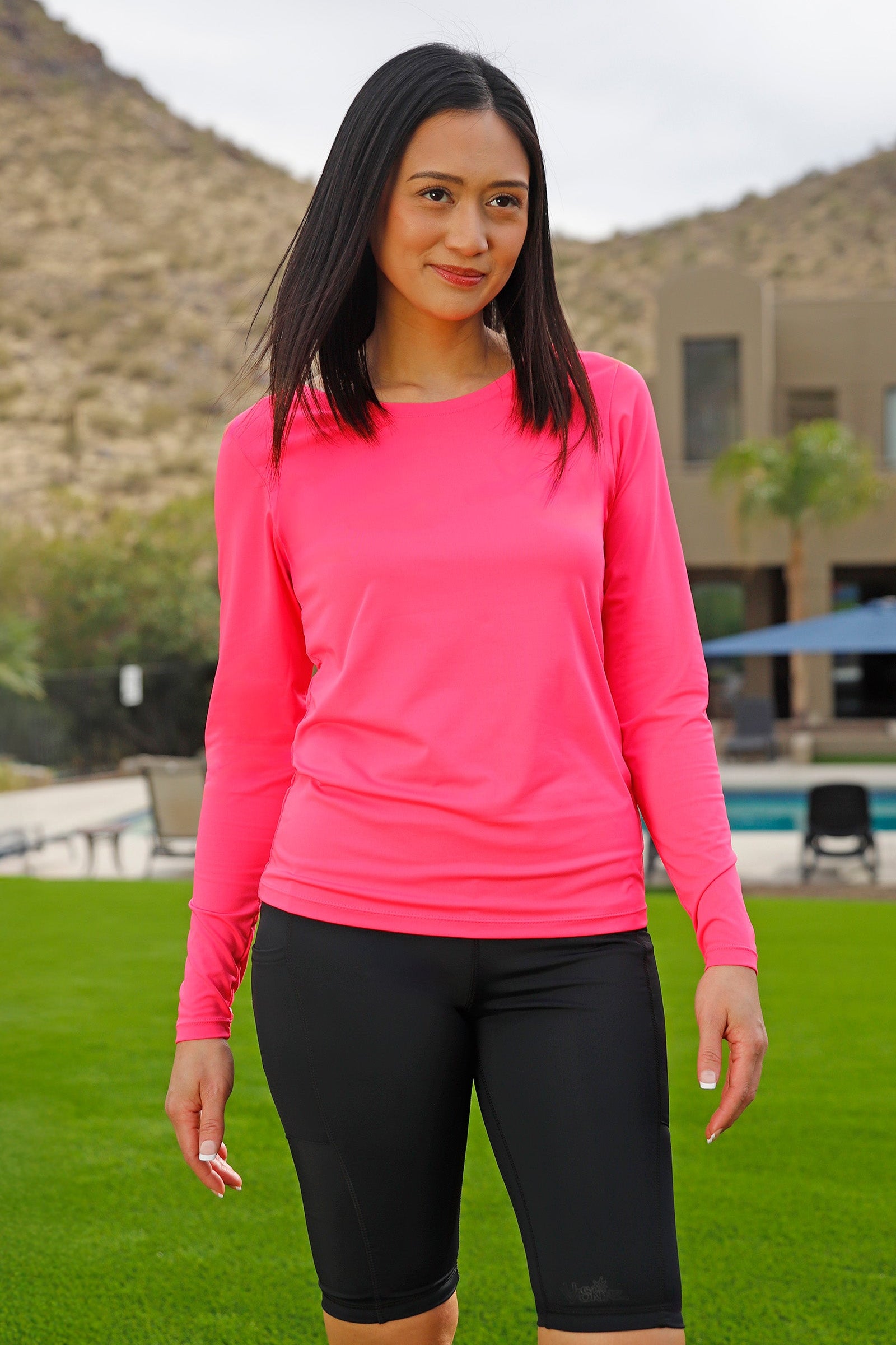 Women's Long Sleeve Reverse Neck Tee