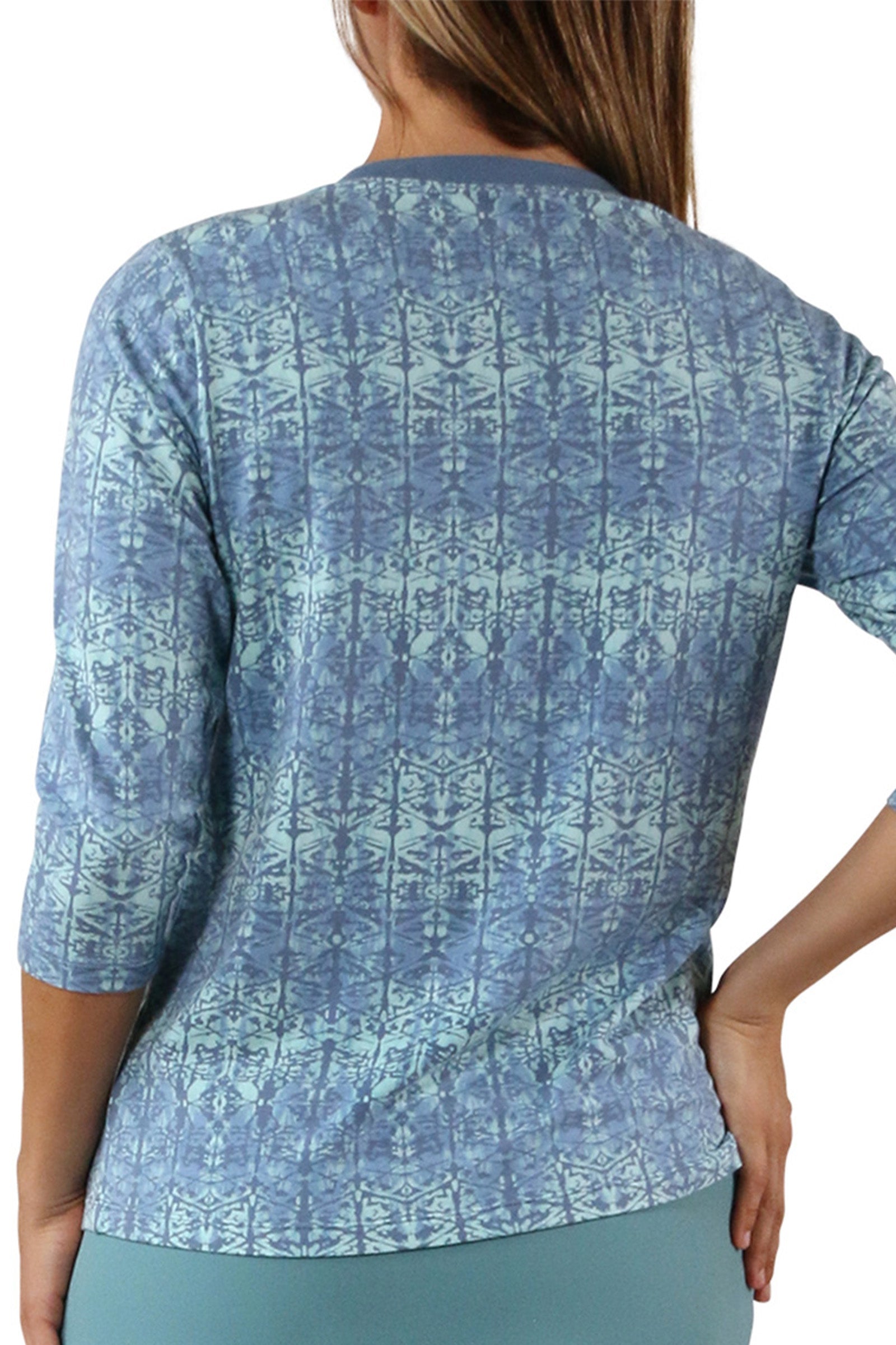 Women's 3/4 Sleeve V-Neck R&R Tee in Baltic Kaleidoscope|baltic-kaleidoscope