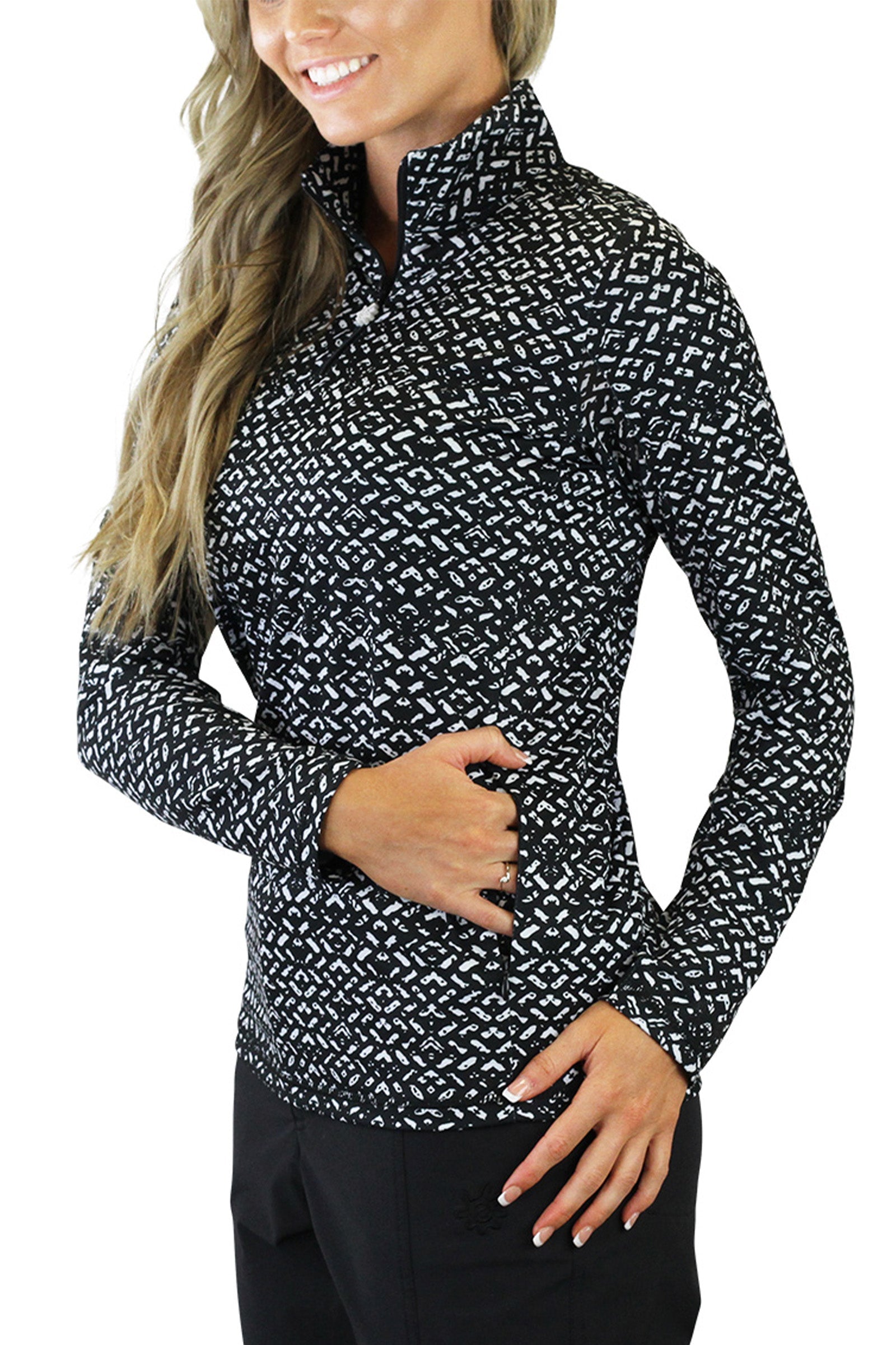 Close Up of the Pocket on the Women's Quarter Zip Vented Sun Shirt in Optical Illusion|optical-illusion