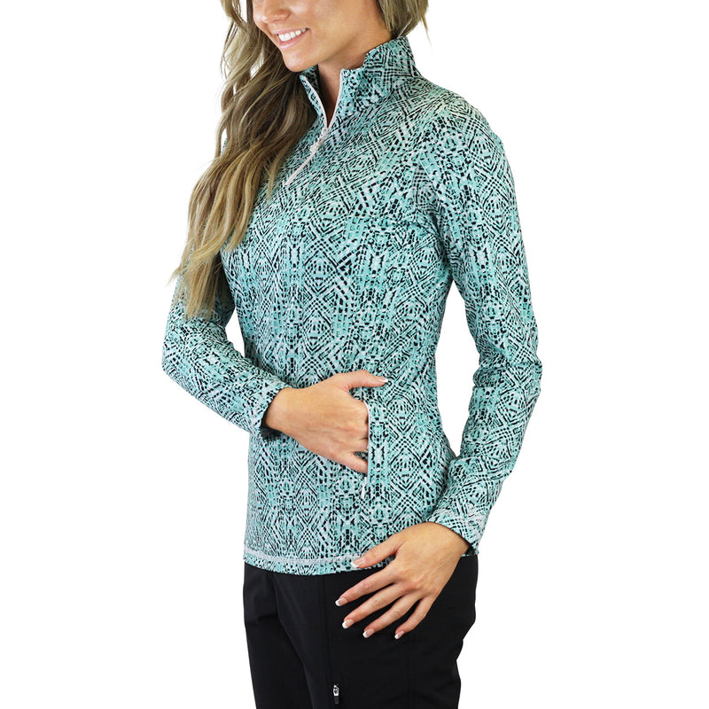 Close Up of the Pocket View of the Women's Quarter Zip Vented Sun Shirt in Shasta Mosaic|shasta-mosaic