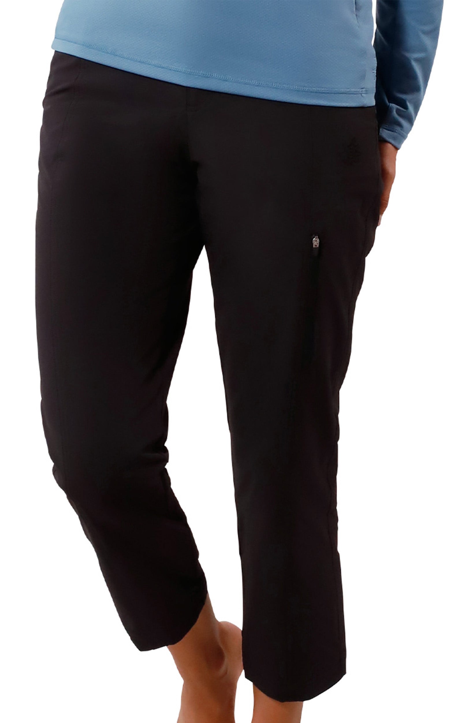 woman in walking capris in black|black