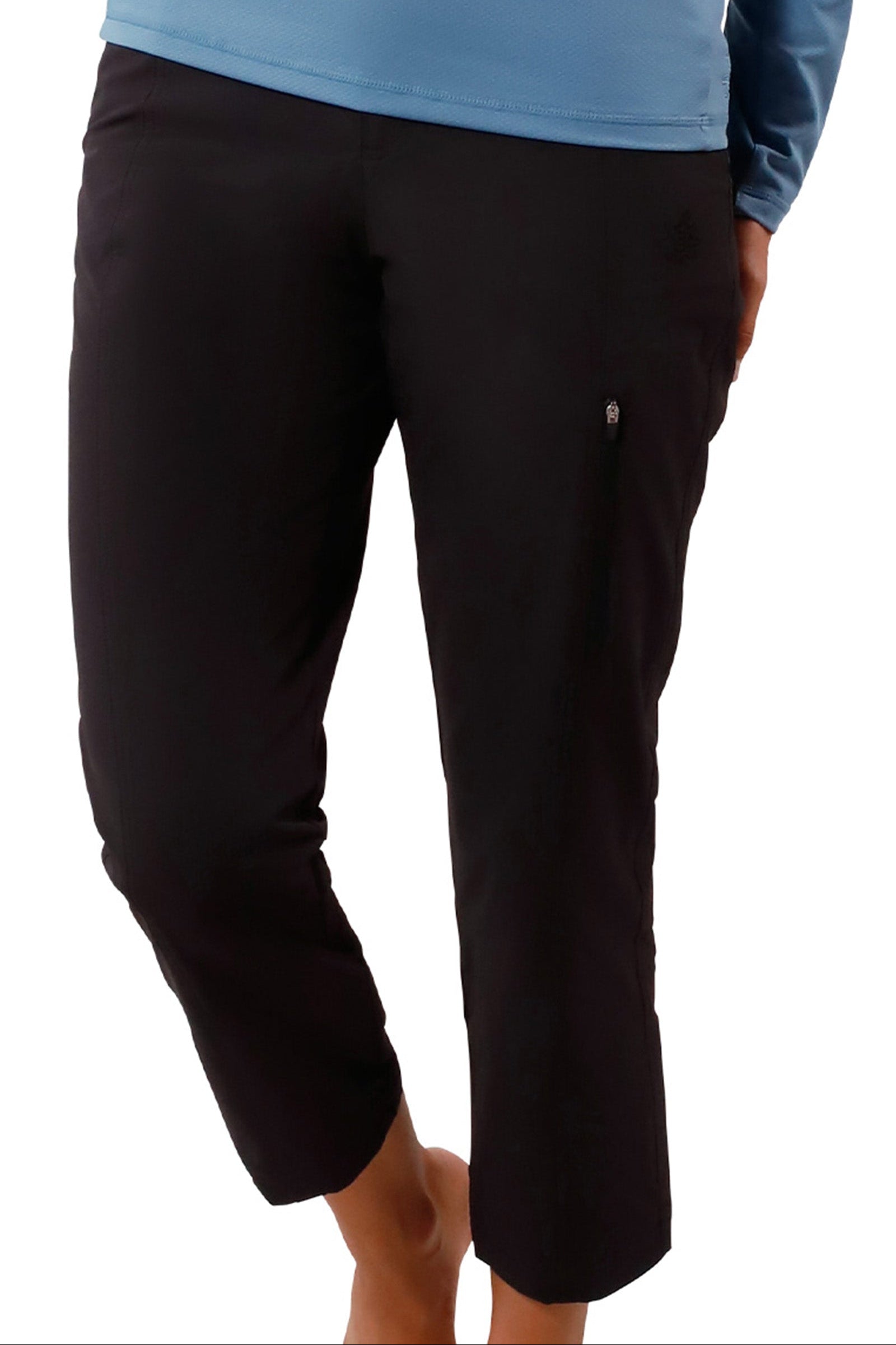 woman in walking capris in black|black