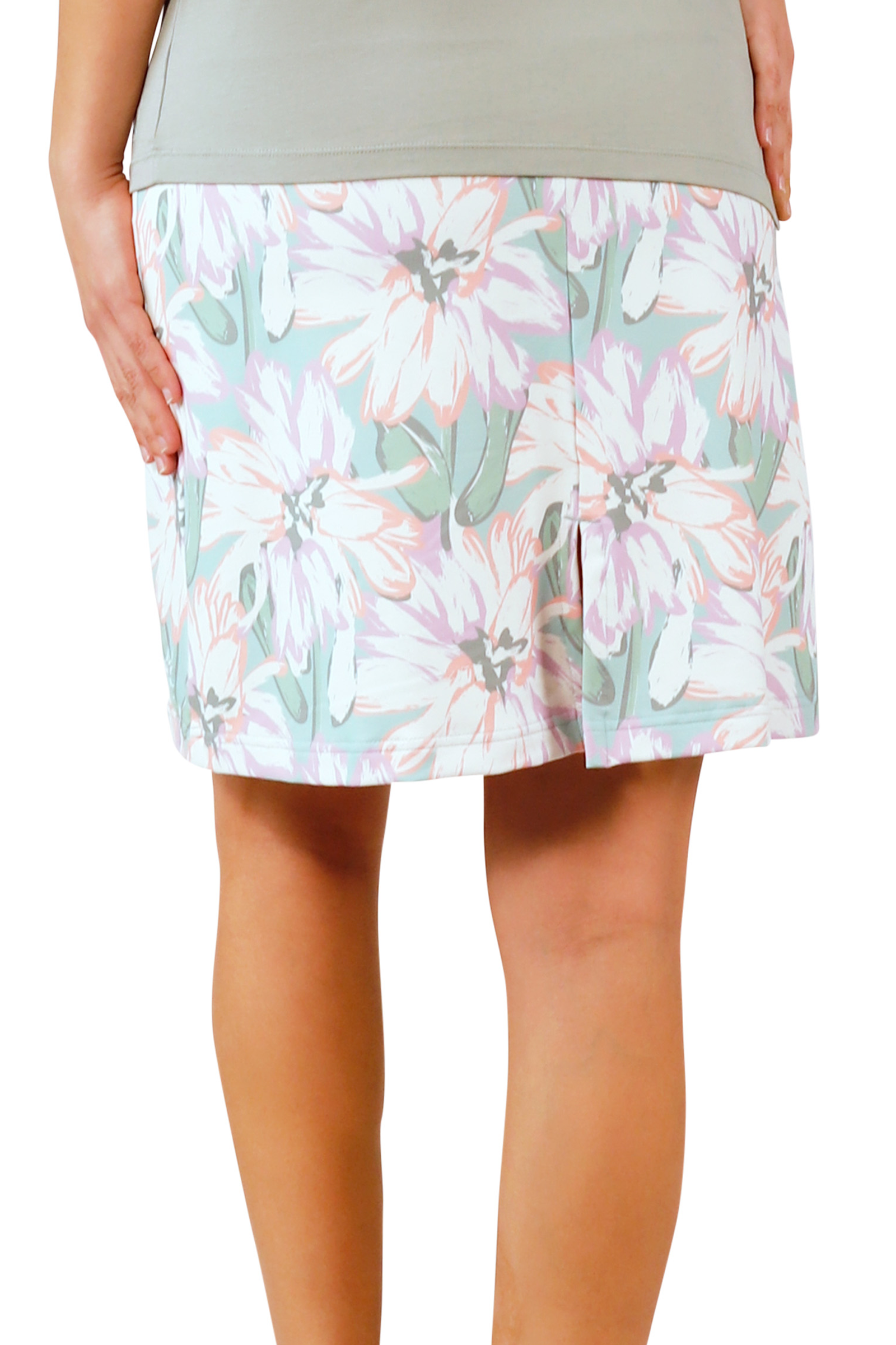 back view of women's knee length travel skort|aurora-bloom