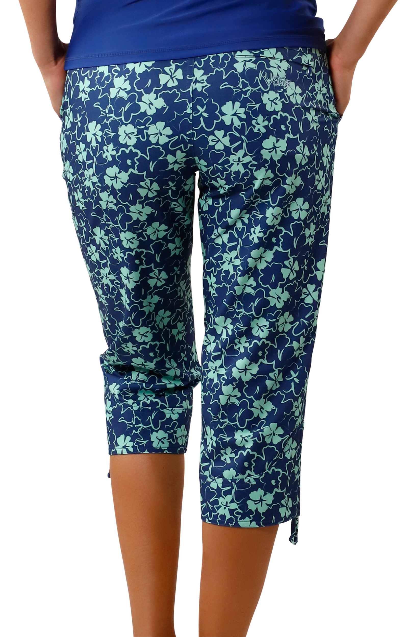 Women's back Beach Capris in Coastal Hibiscus|coastal-hibiscus