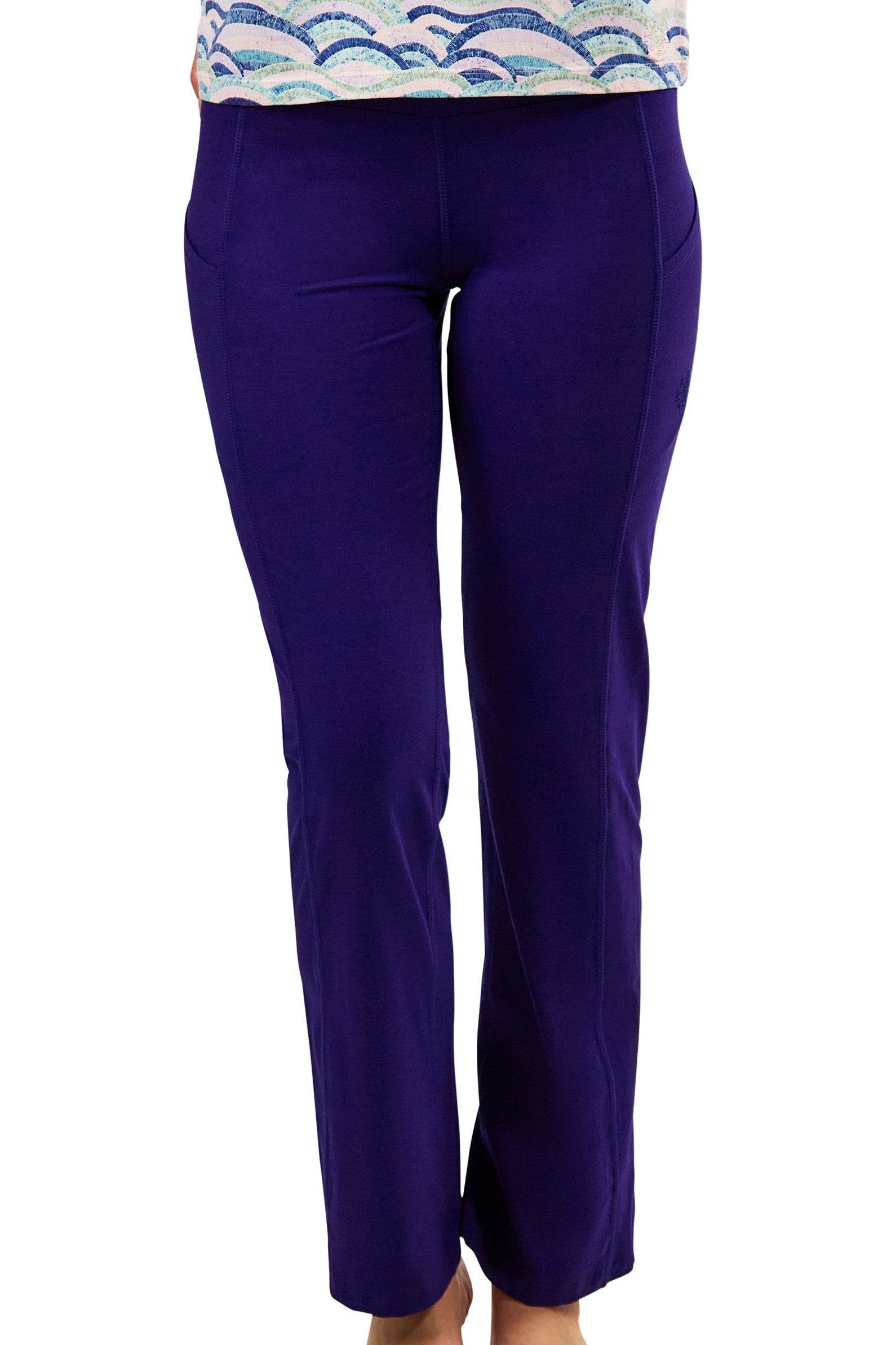 womens everyday flared leggings in dark navy|dark-navy