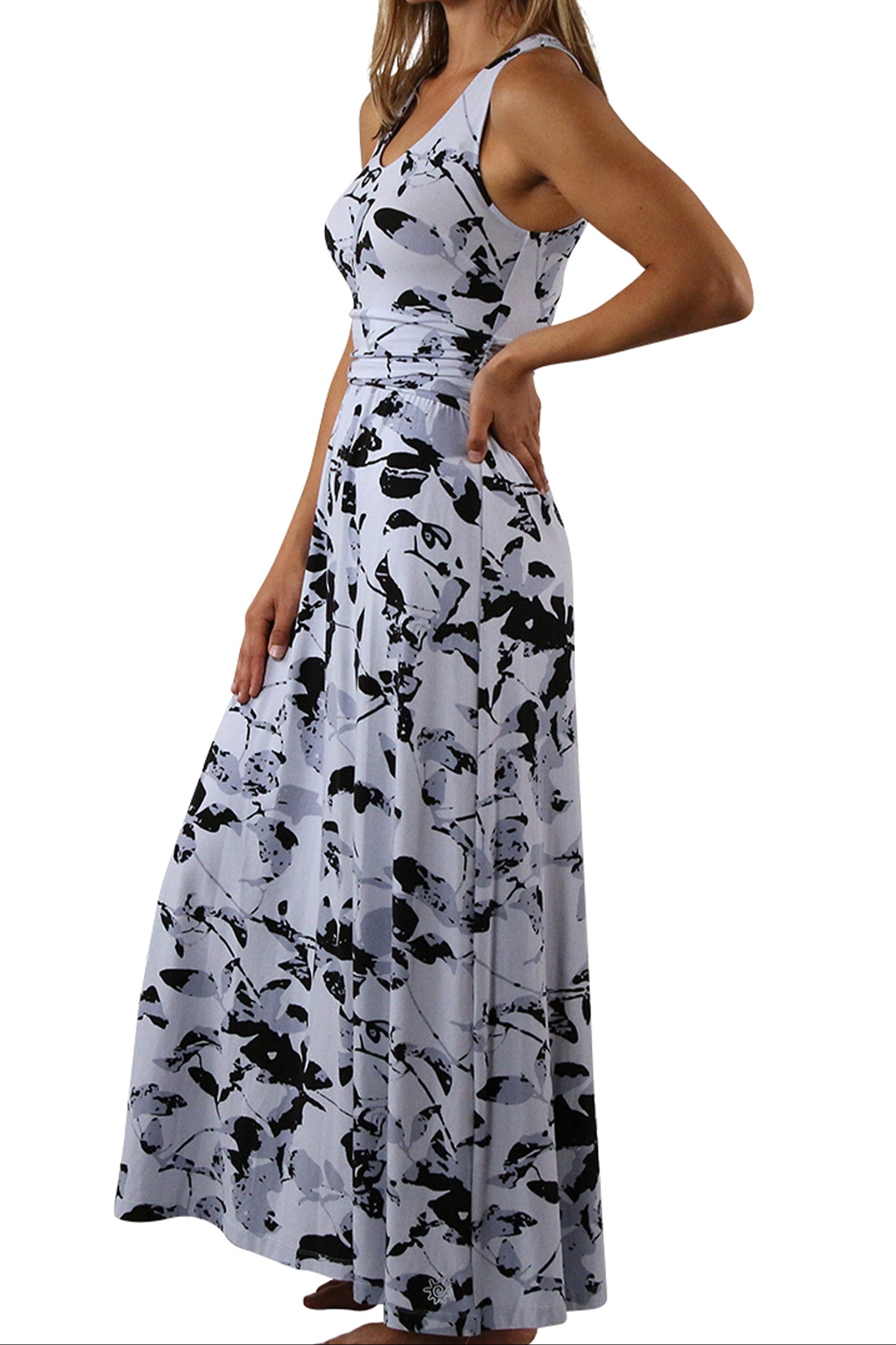women's v-neck maxi dress in shadow ivy|shadow-ivy