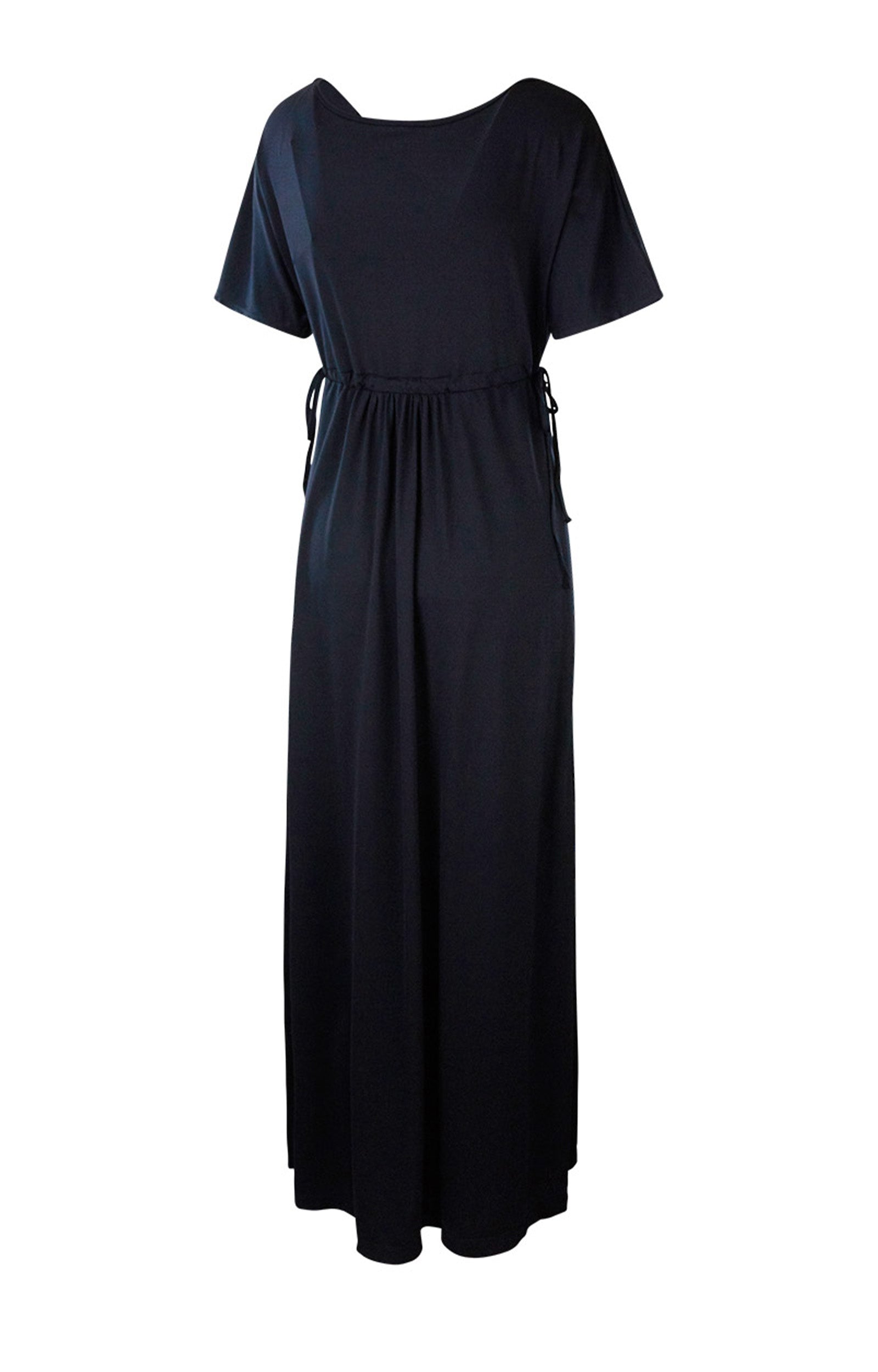 back of the women's maxi dress in black|black