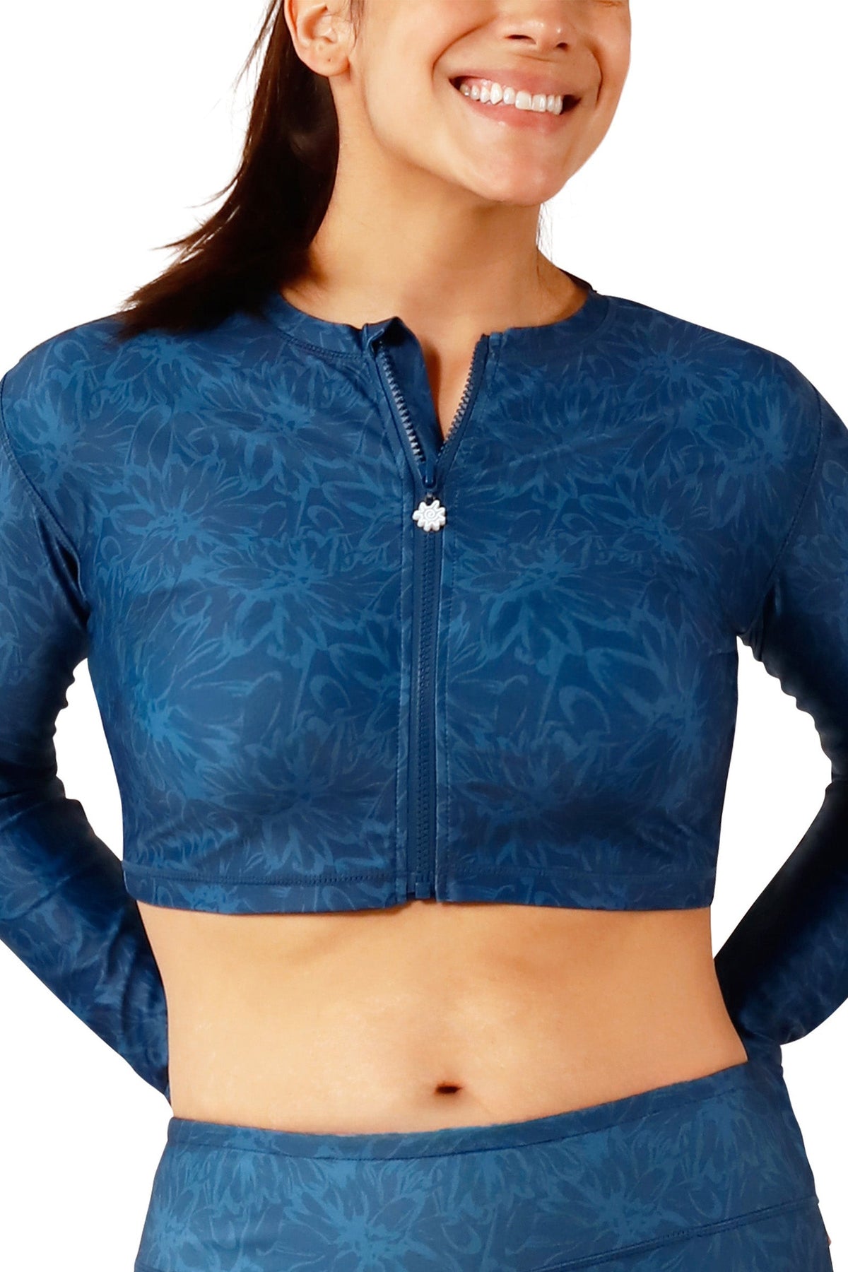 women's active swim shrug in midnight garden|midnight-garden