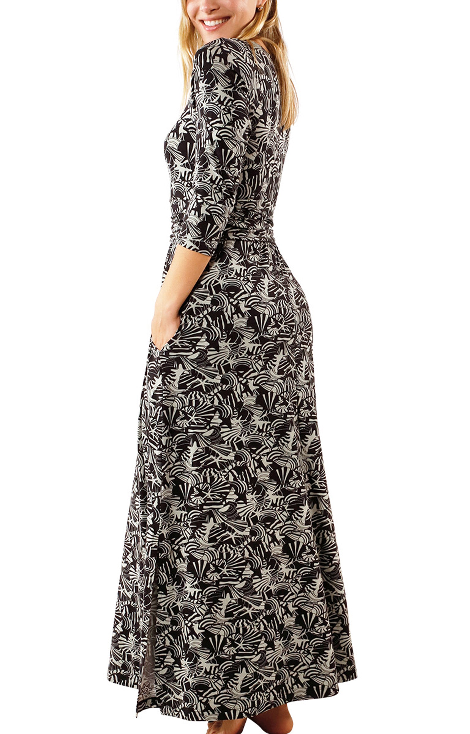 side view of womens scoop neck maxi dress in shadow shells|shadow-shells