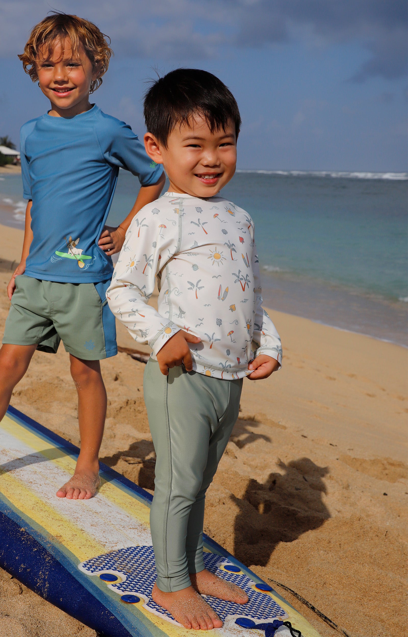 kids on the beach in long sleeve crew sunny swim shirt in tropical trip|tropical-trip