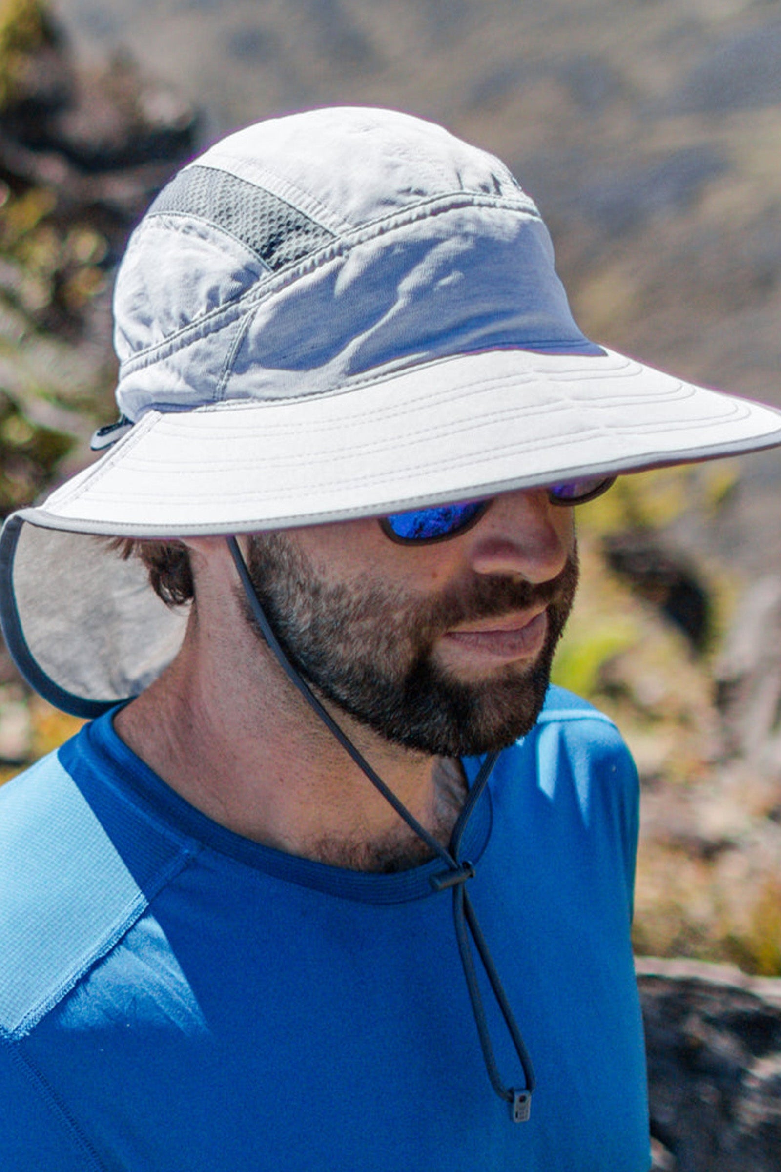 Man outside wearing the ultra adventure hat|eucalyptus