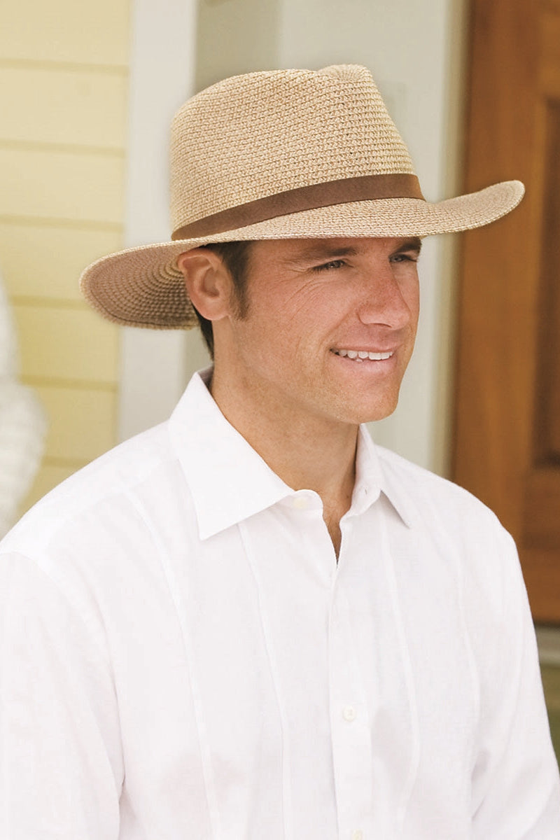 Man in UV Skinz's Outback Hat in Natural|natural
