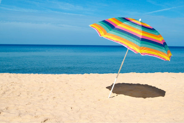 5 Most Important Things to Bring to the Beach