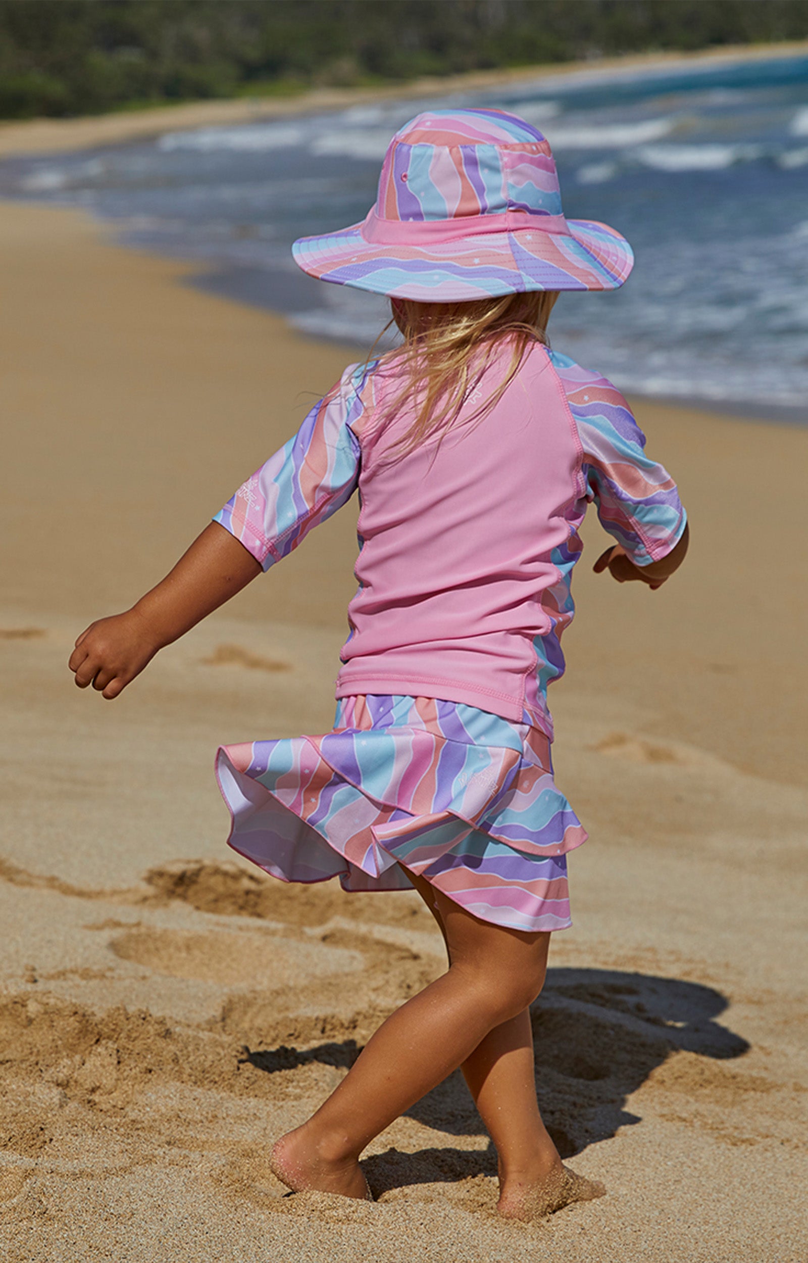 Girl's Short Sleeve Sunny Swim Shirt