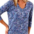womens vneck r&r tee in brushstrokes|brushstrokes