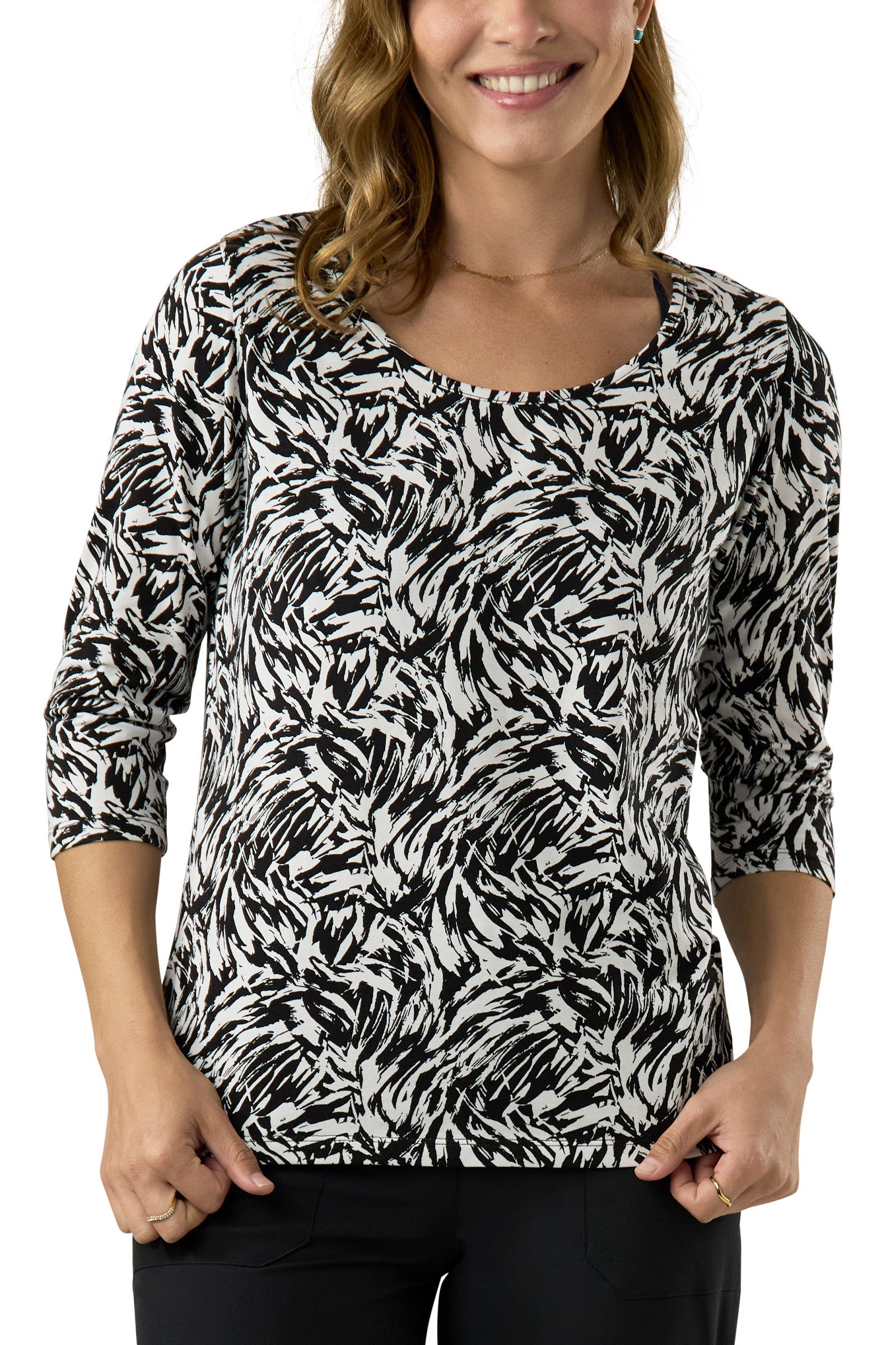 Women's 3/4 Sleeve Scoop Neck R&R Tee
