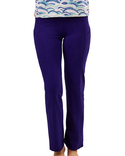 womens everyday flared leggings in dark navy|dark-navy