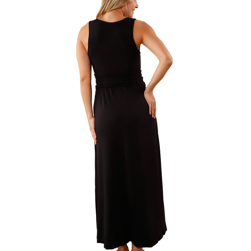 woman's back v-neck maxi dress in black|black