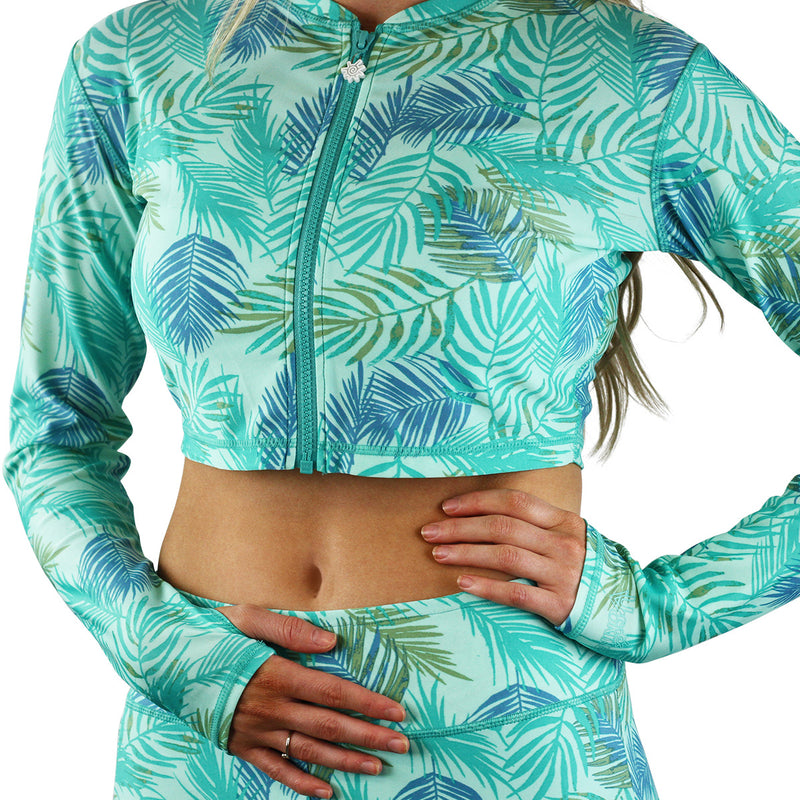 Close Up of the Women's Active Swim Shrug in Canopy Breeze|canopy-breeze