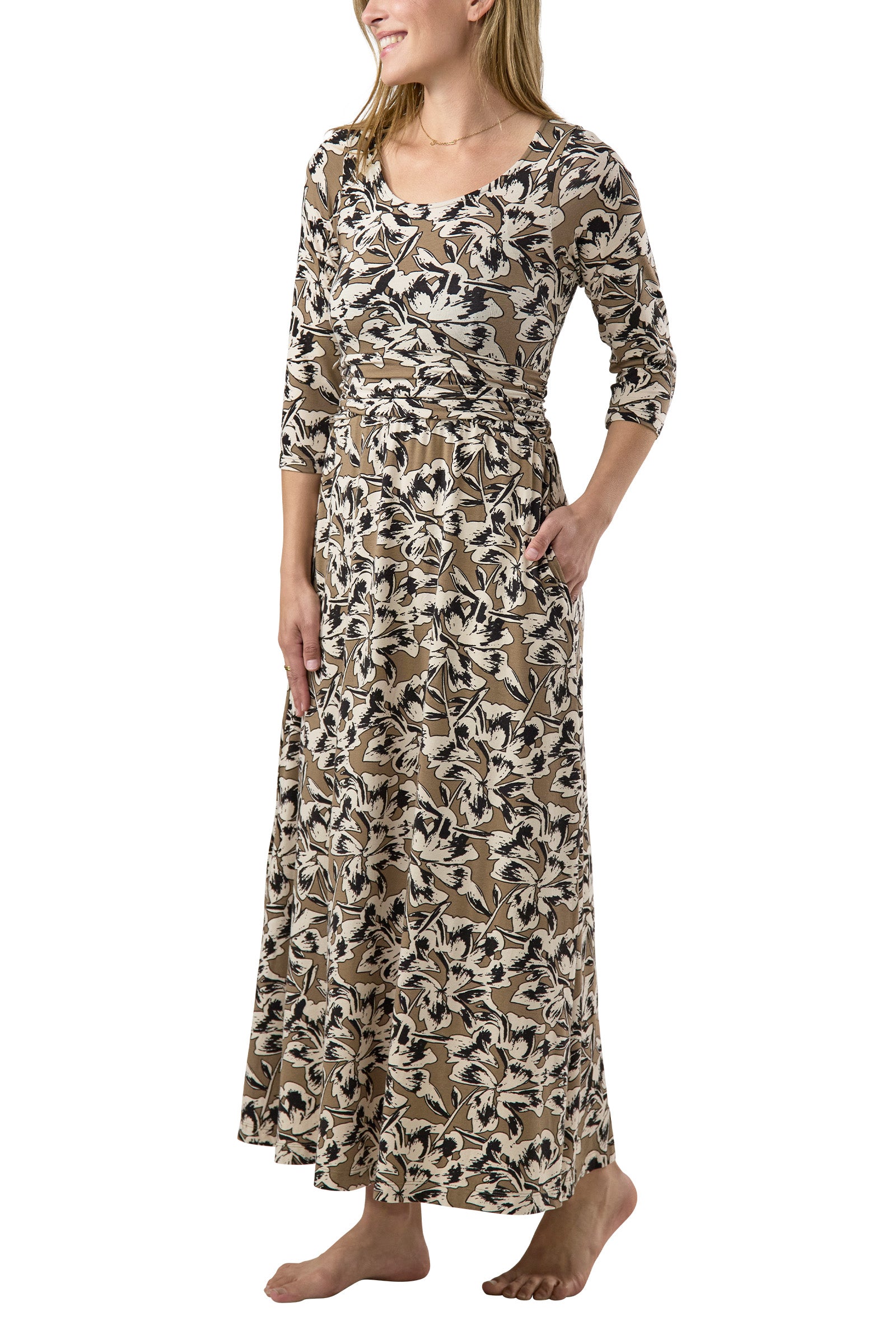 Women's Scoop Neck Maxi Dress