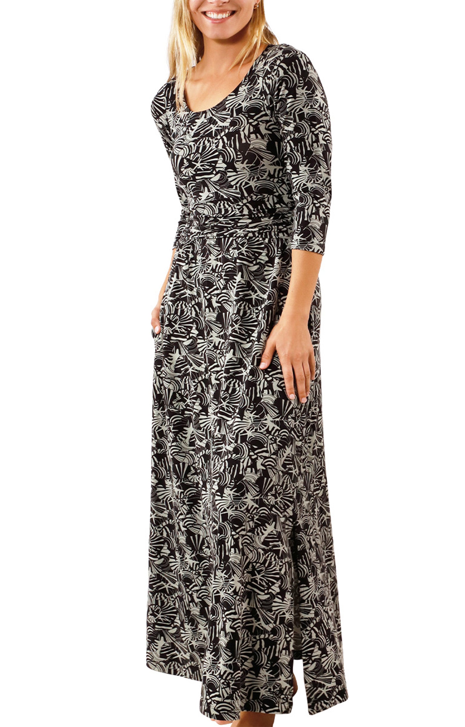 womens scoop neck maxi dress in shadow shells|shadow-shells