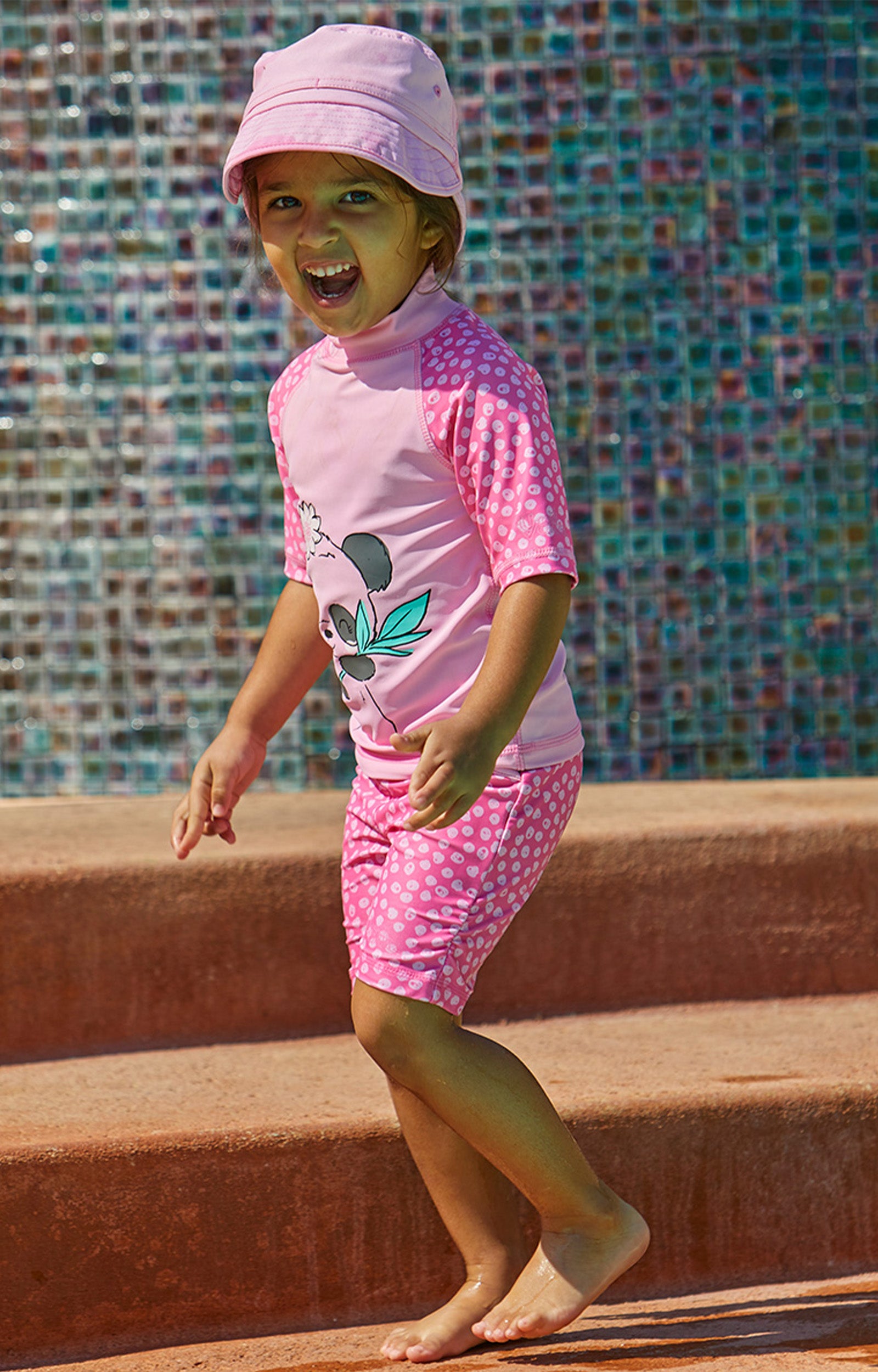 kid's adjustable flap sun hat in light pink|light-pink