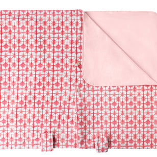 Sun protective car seat cover for babies in tie dyed pinks|tie-dyed-pinks