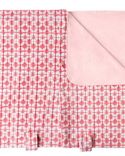 Sun protective car seat cover for babies in tie dyed pinks|tie-dyed-pinks