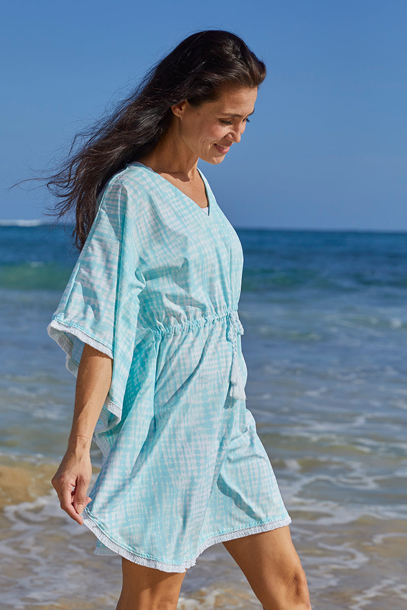 woman wearing the women's kaftan cover up in glacier tie dye|glacier-tie-dye