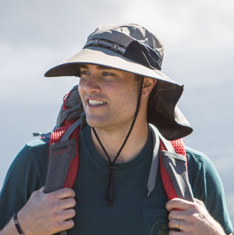 Hiker Wearing Sunday Afternoons Adventure Hat|blue-moon
